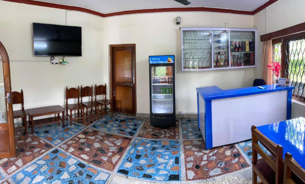 Hotel Blue Magnet Pokhara Luaran gambar