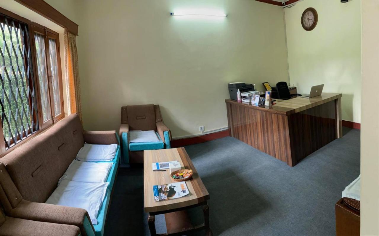 Hotel Blue Magnet Pokhara Luaran gambar