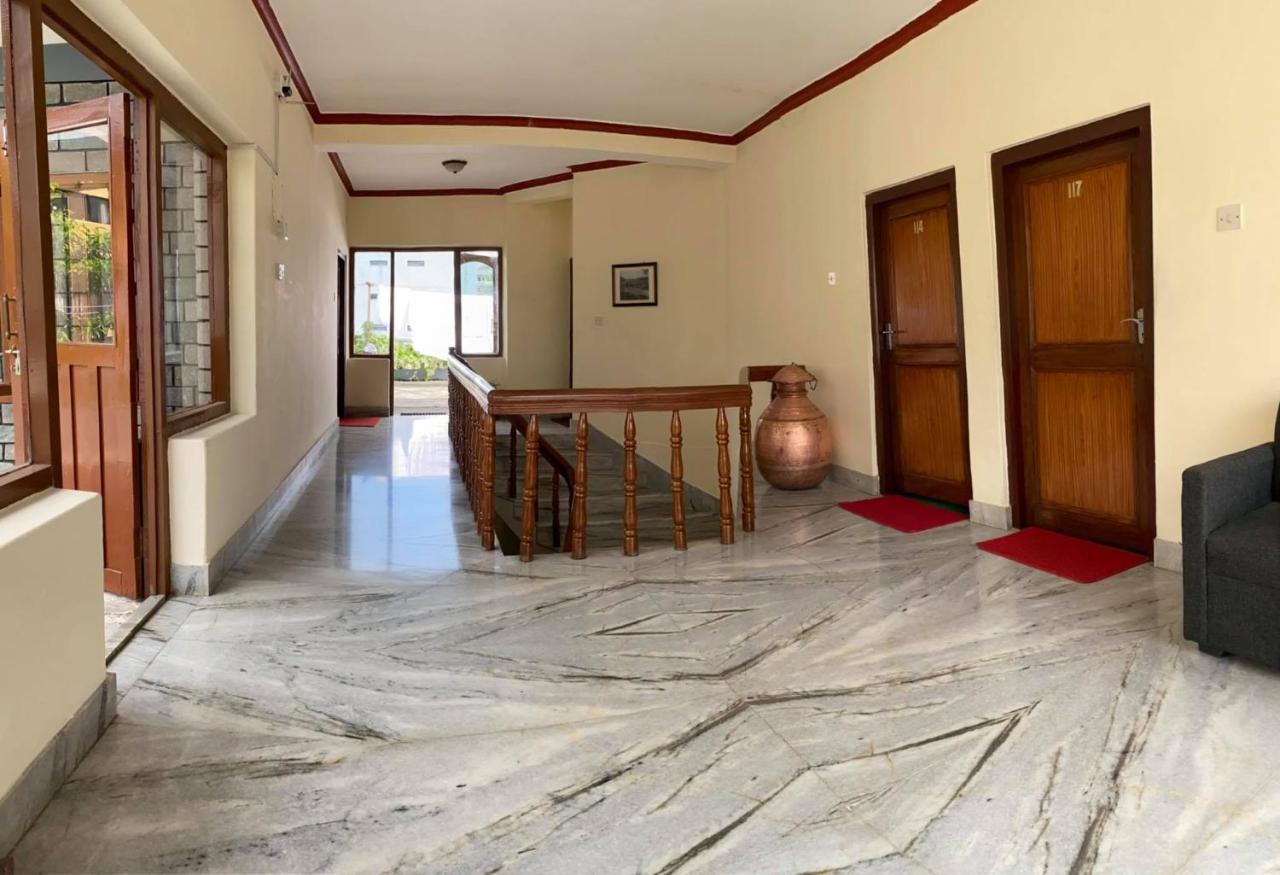 Hotel Blue Magnet Pokhara Luaran gambar