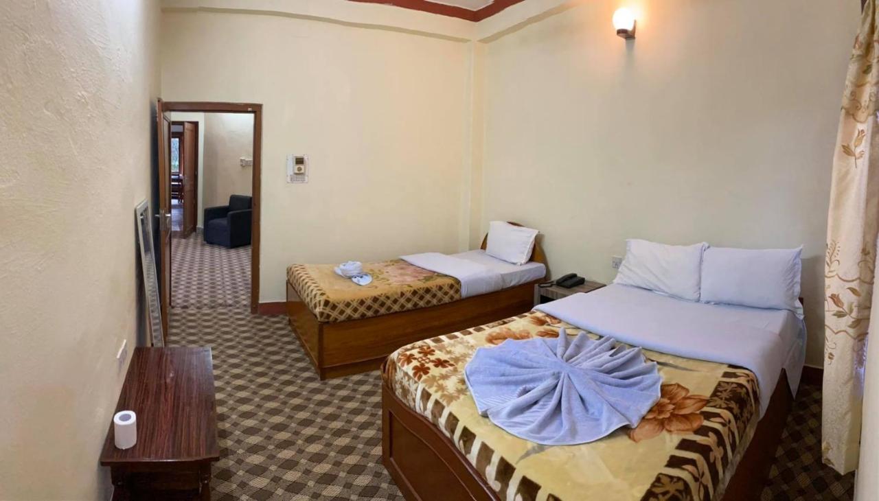 Hotel Blue Magnet Pokhara Luaran gambar