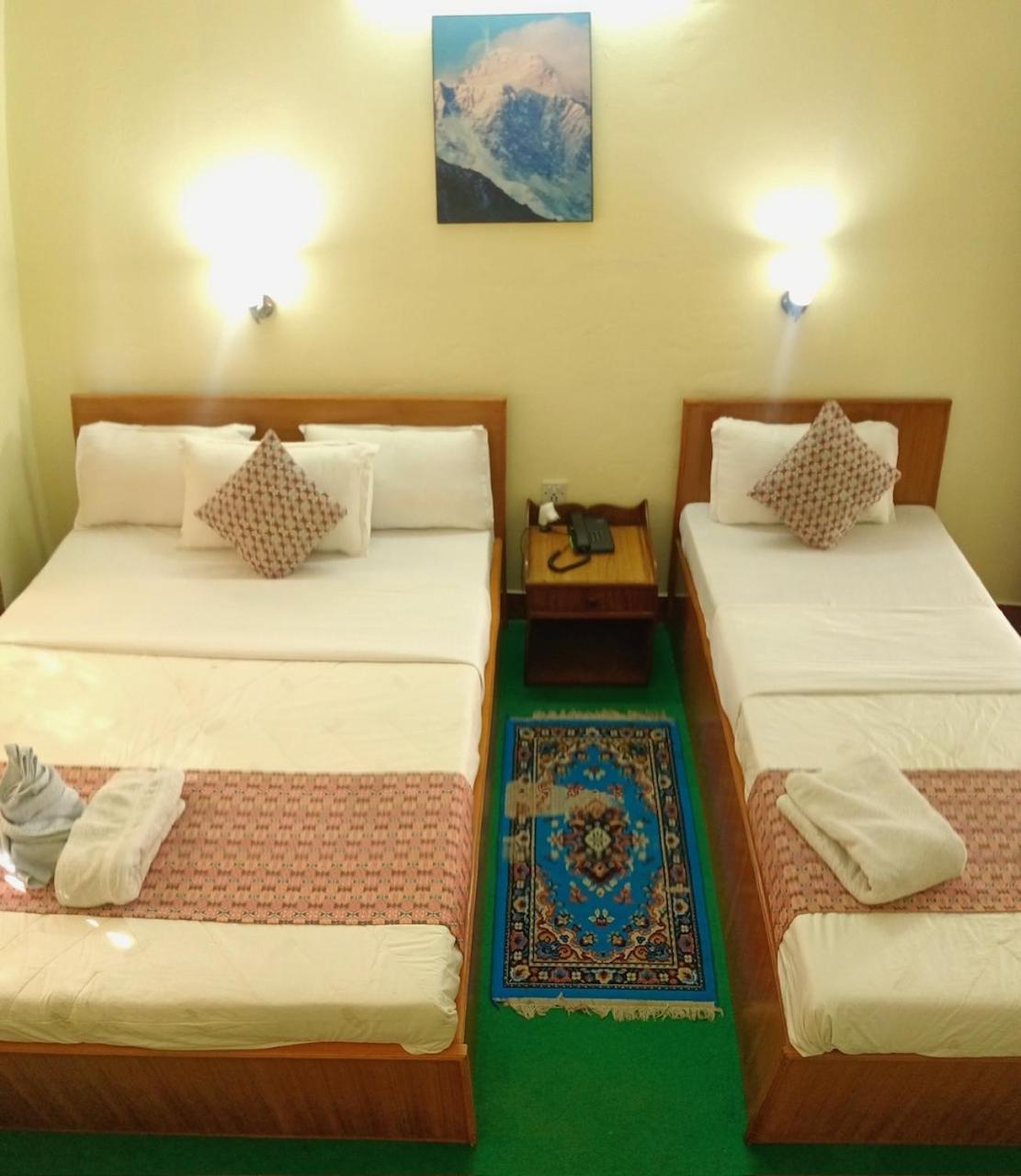 Hotel Blue Magnet Pokhara Luaran gambar